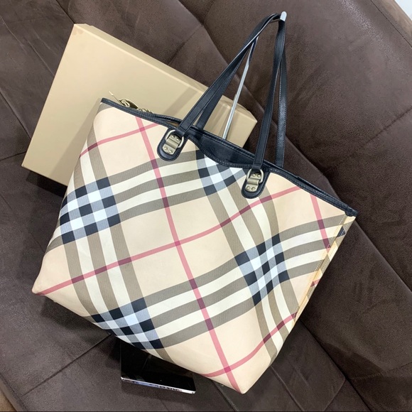 Burberry Handbags - Authentic Burberry Nova Check Large Tote Shoulder Bag Handbag